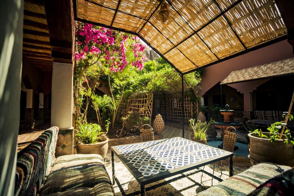 Bed and Breakfast La Terrasse Des Delices Финт Экстерьер фото