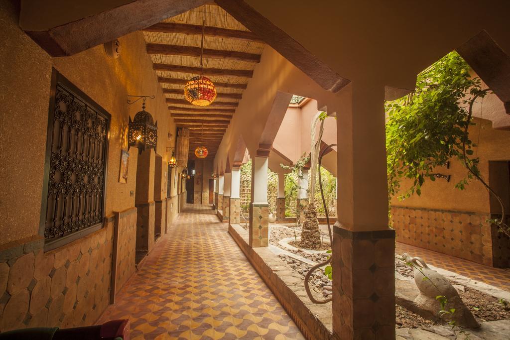 Bed and Breakfast La Terrasse Des Delices Финт Экстерьер фото